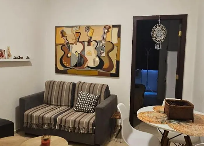 SCR-Copacabana-Lindo Apartamento a 1 Qd da Praia