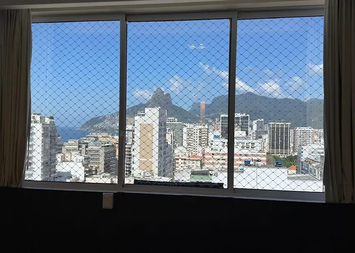 Duas suítes com vista deslumbrante em Ipanema