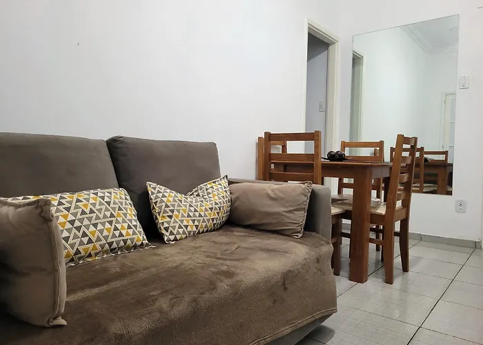 Apartamento 2 Quartos próximo Praia