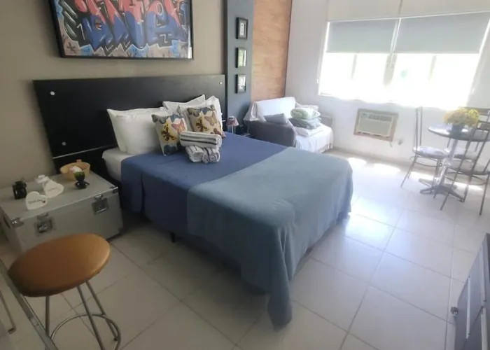 Top 20 - Apartamento em Copacabana perto da praia vista para montanhas