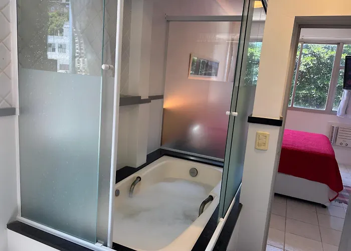 Studio Red Vidigal com Varanda, Vista Mar e Hidromassagem