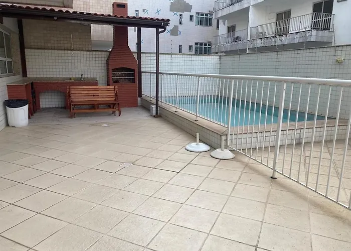 Flat 100 metros da Praia do Recreio