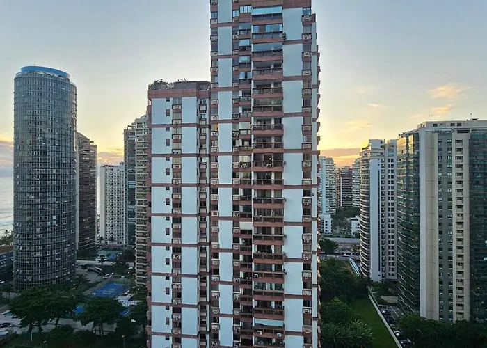 Beachfront Condo Large Apartament