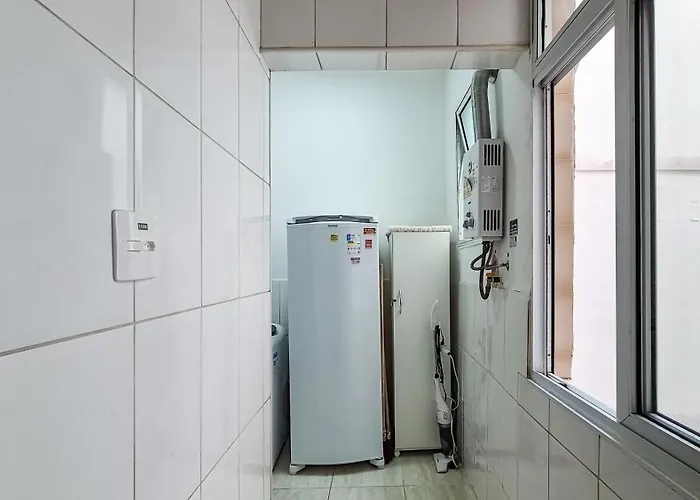 Av Atlantica Copacabana - Pé na areia 3 quartos
