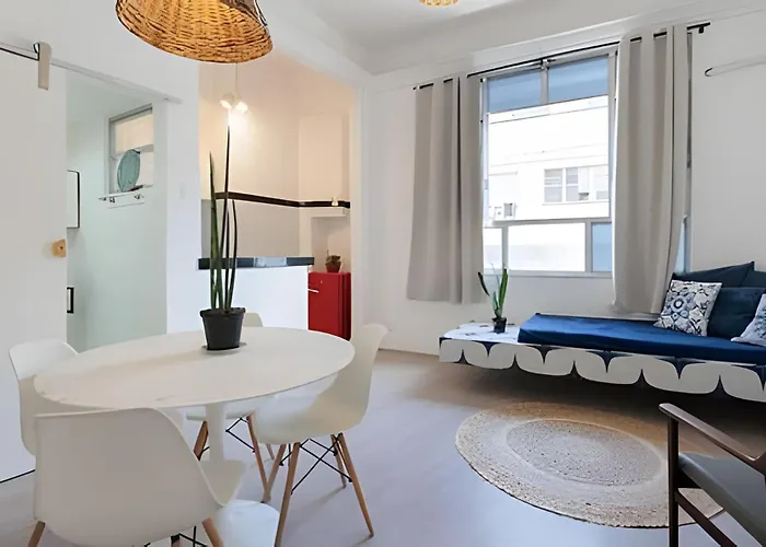 Moderno quarto e sala - Cinelandia 1501
