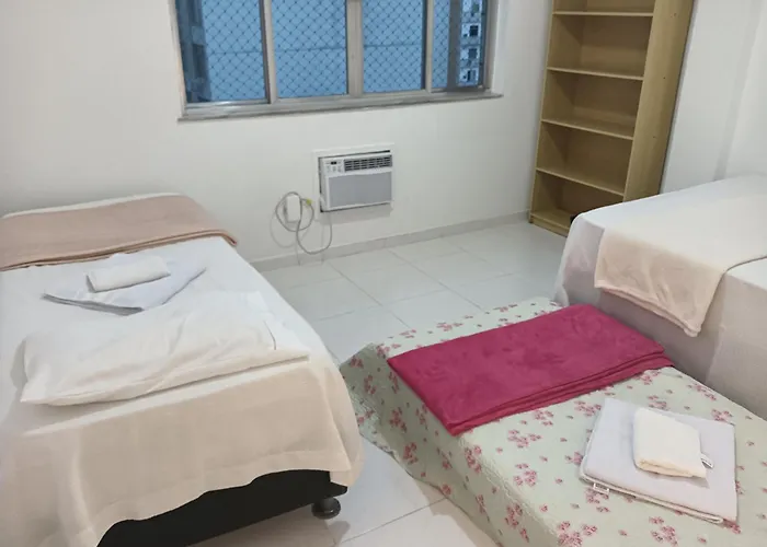 Amplo Apartamento em Copacabana no Posto 5 Até 8 Hóspedes Sem Taxa de Limpeza