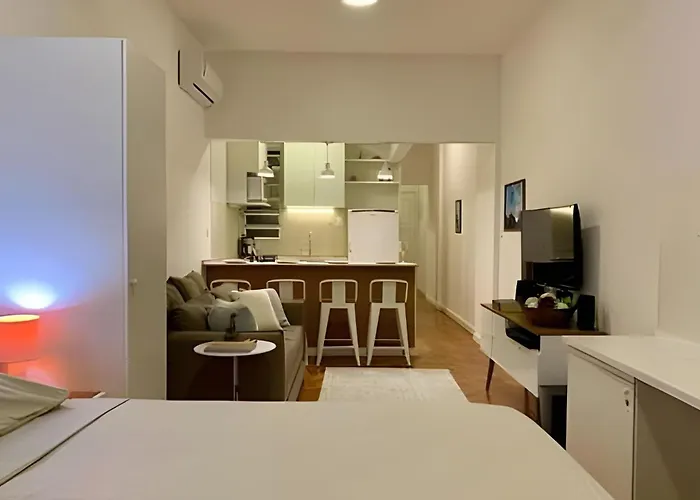 Loft Inteiro Copacabana Decorado 2 quadras da praia