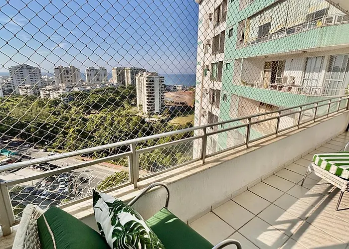 Vista nascente para o mar-Barra da Tijuca