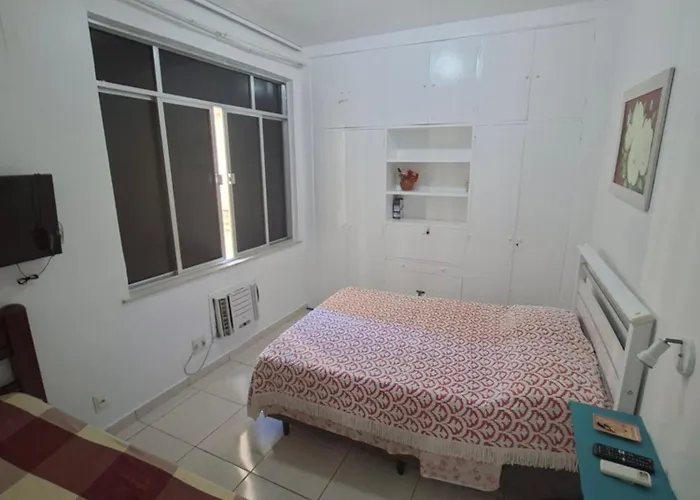 Copacabana apartamento quadra praia