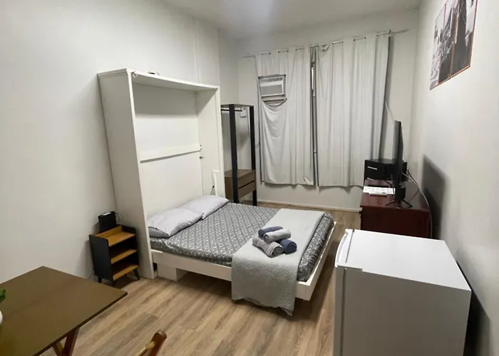 CopaBeach, Posto 4, Próximo a praia e ao metrô