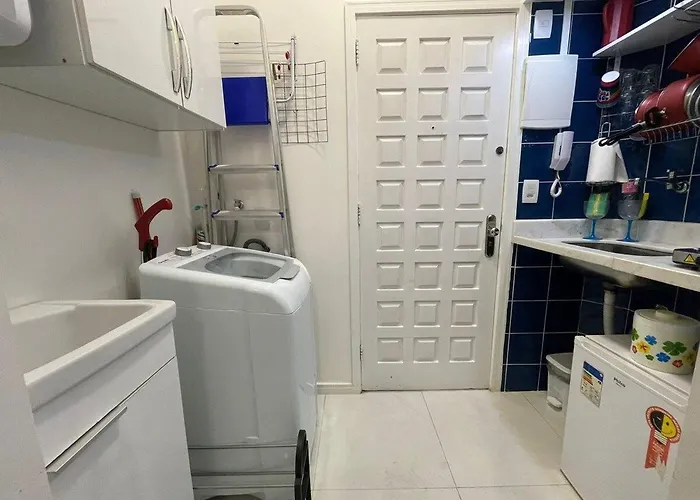 Studio na quadra da praia de Copacabana