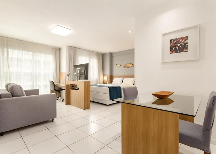Verano Stay Flat com cozinha, garagem e wi-fi 400 MB Barra Olímpica