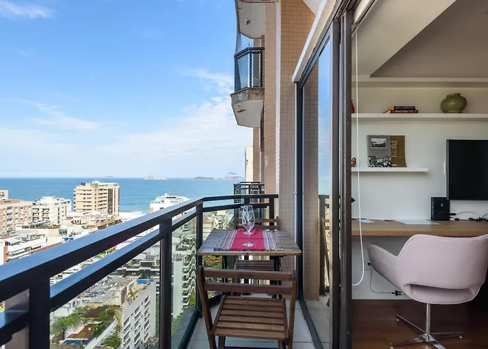 João Líra 95 Lindíssimo apartamento no Leblon com vista mar