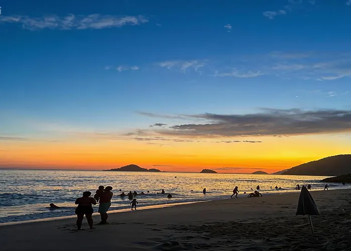 Apto Térreo Recreio Praia 9 min a pé com Ar Cond
