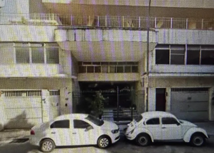 Charming Studio Just 2 Blocks From Copacbana Beach