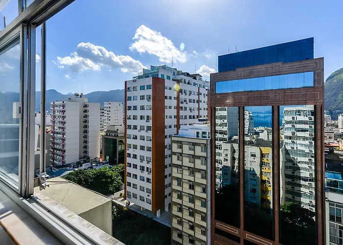 Apartamento Ipanema 2 quartos , uma suíte , 2 quadras da praia ,1 quadra do Metrô ,melhor ponto de Ipanema