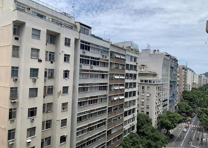 Conforto em Copacabana- 100m da praia - BR1033